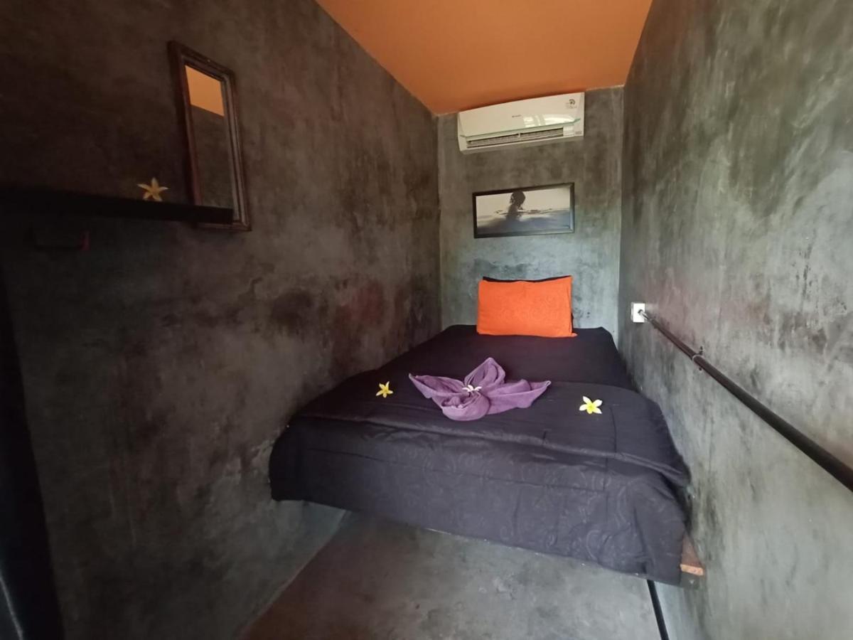 Keramas Surf Hostel Екстер'єр фото